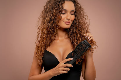 Brosse Démêlante Miracle - Élimine les Nœuds Sans Tirer pour Tous Types de Cheveux